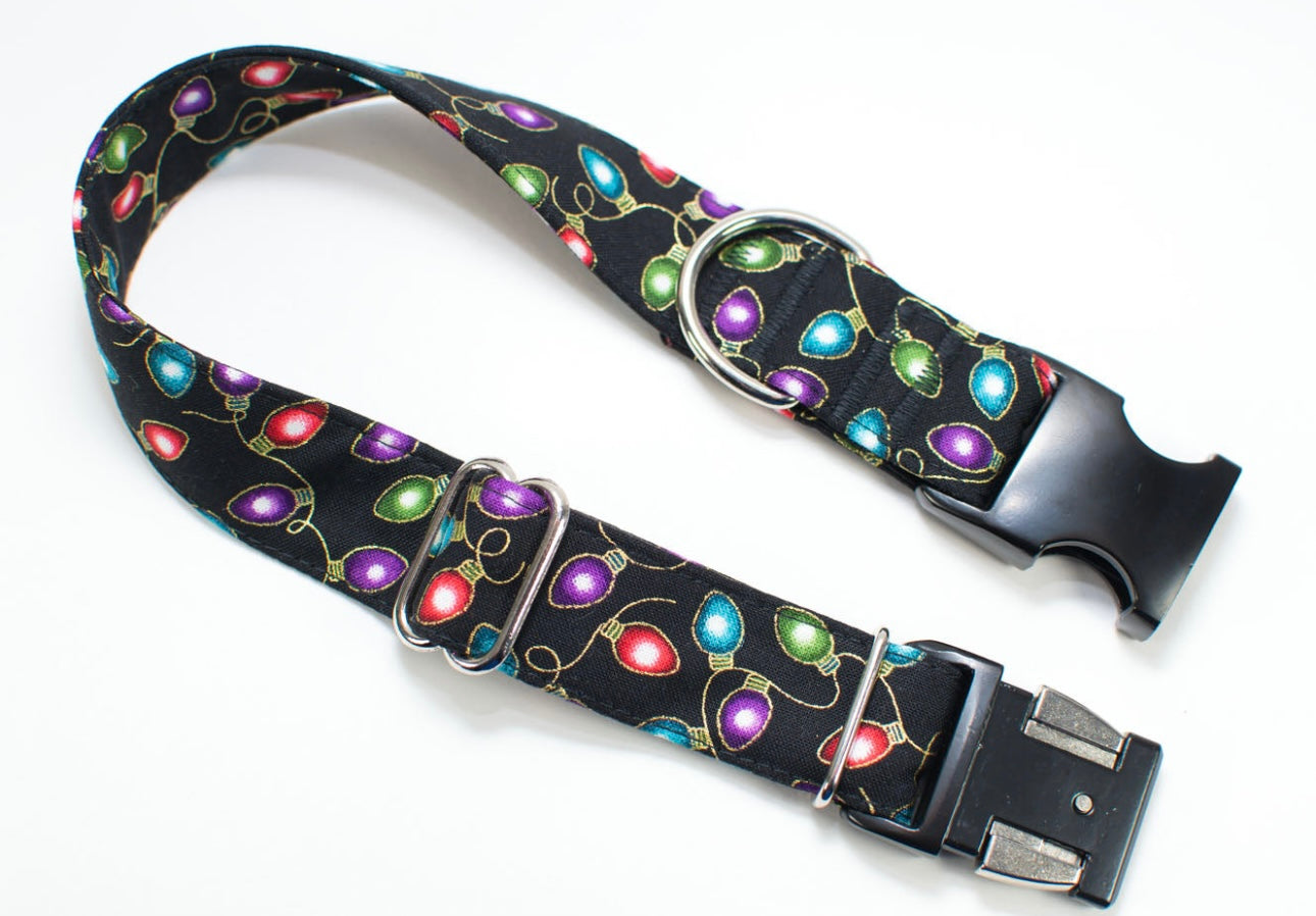 LED Glowing Christmas Pet Collar – Light-Up Safety Holiday Collar